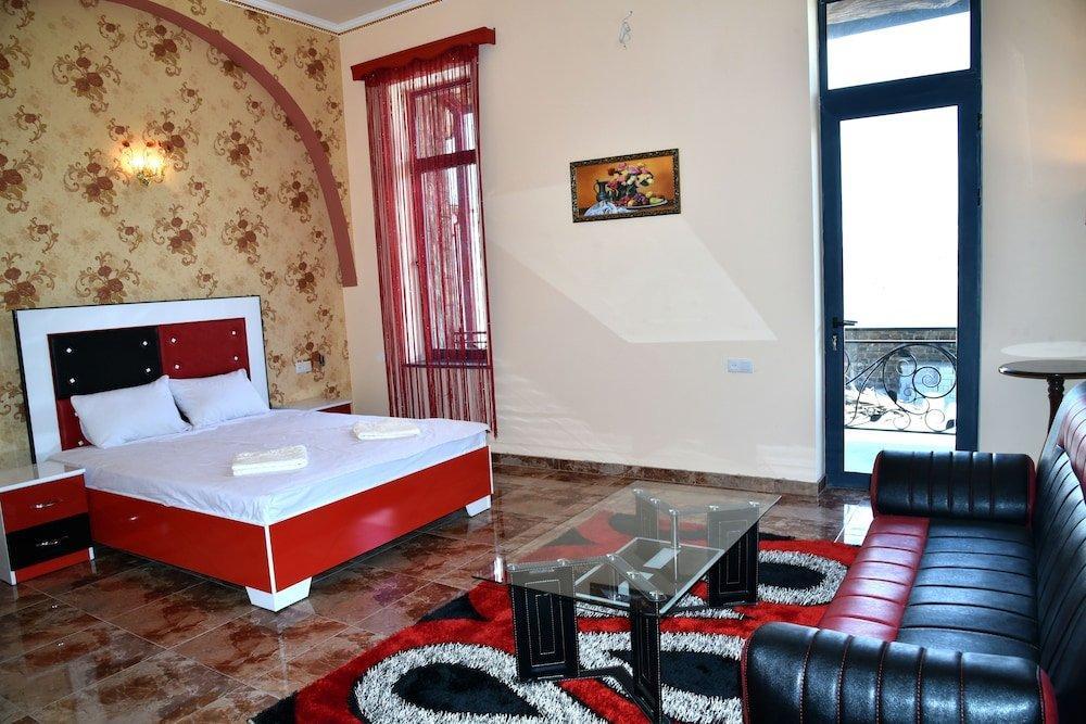 Narek+ Hotel Arrinj Exterior foto